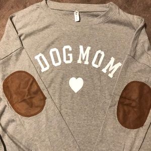 Dog Mom Long Sleeve Shirt! 🐾